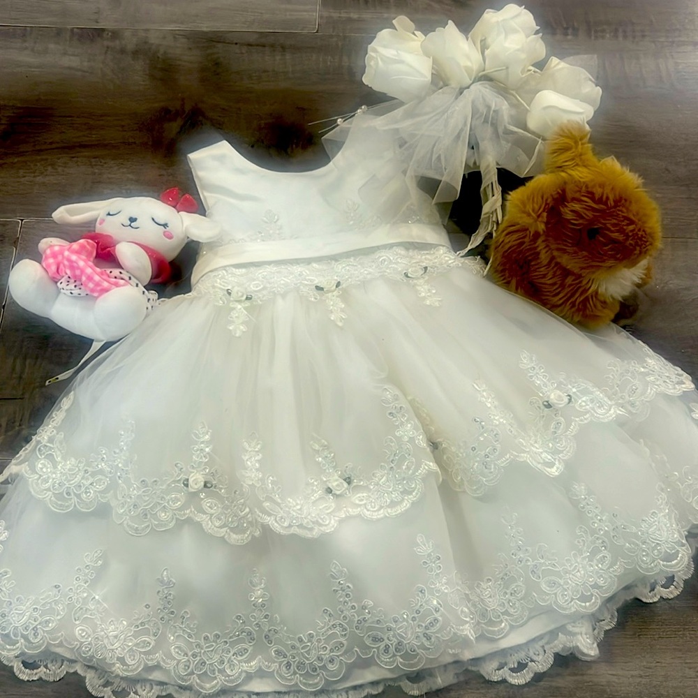 This dress is good for babies